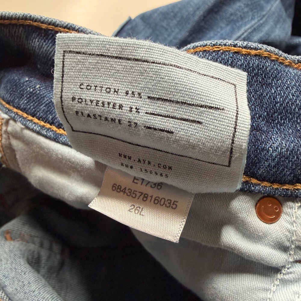 AYR Straight Leg Jeans Blue Medium Wash Women's Size 26L The Pop Flared - Picture 6 of 7